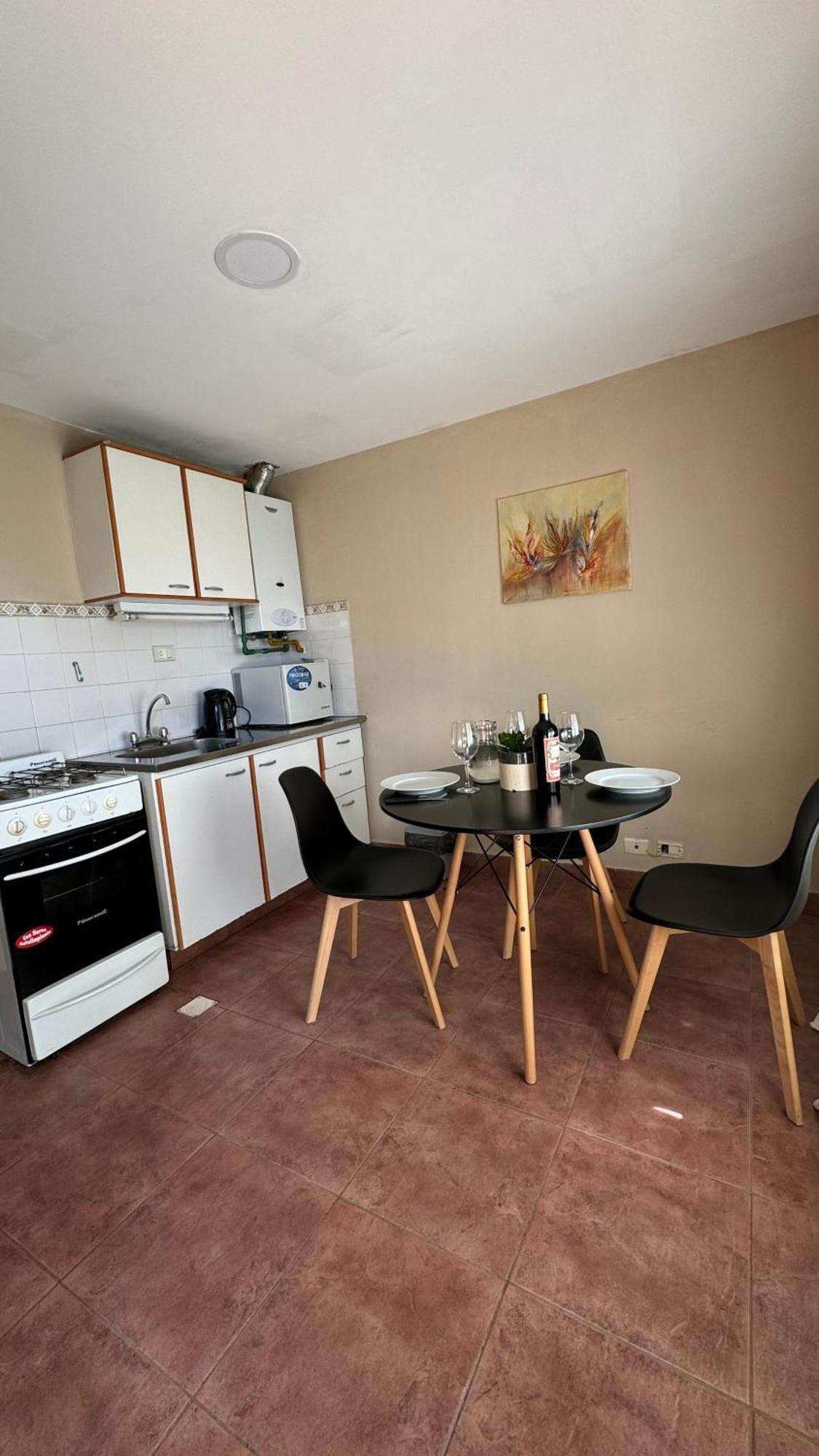 Hostel I Keu Ken Ел Калафате Екстериор снимка